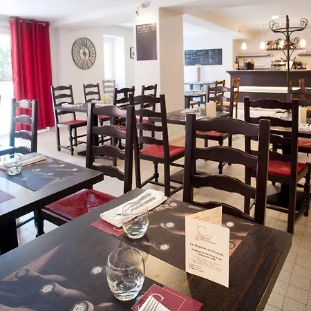 فندق Comptoir Et Dependances 2*