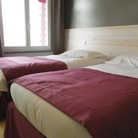 Comptoir Et Dépendances Hotel Frontonas