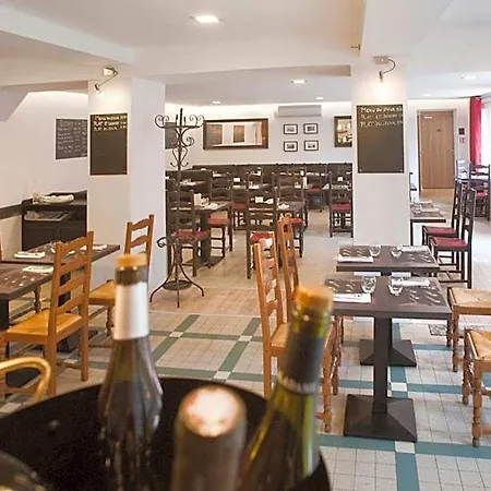 Hotel Comptoir Et Dépendances Frontonas