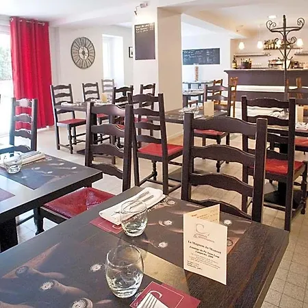Comptoir Et Dépendances Hotel 2*