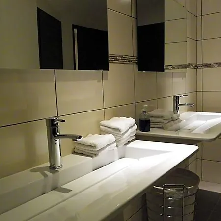 Hotel Comptoir Et Dépendances 2*