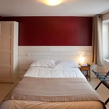 Hotel Comptoir Et Dépendances